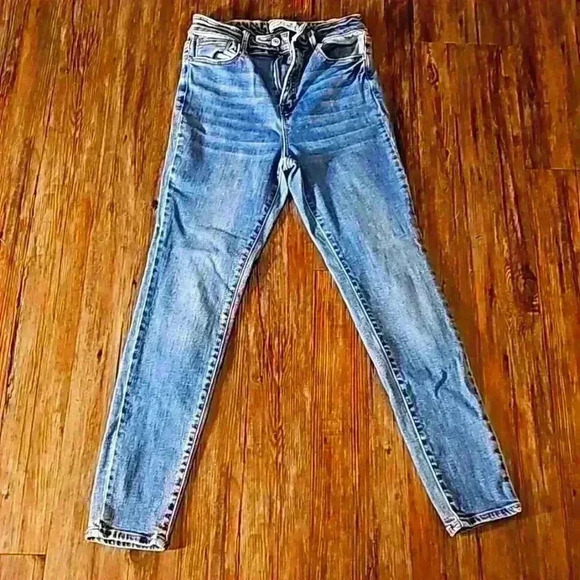 Junior Max Jeans Stretch for Days Denim Skinny Jean Sz M 26" inseam - Picture 1 of 4